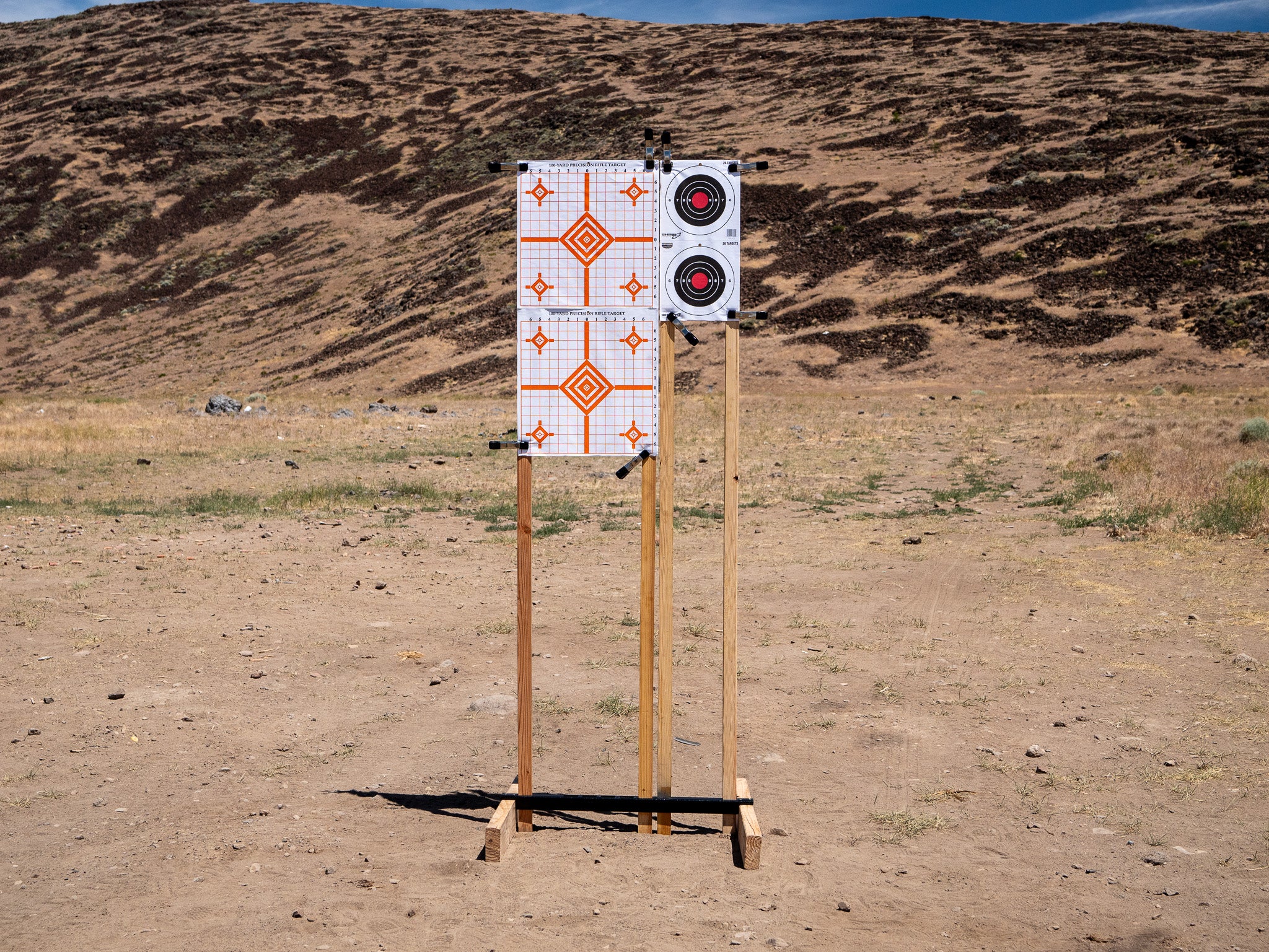 paper target stand 